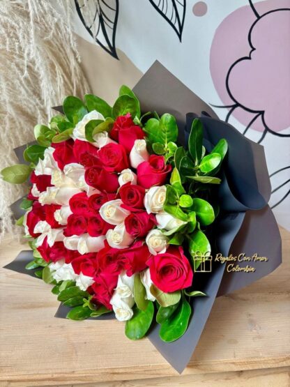 BOUQUET DE 60 ROSAS