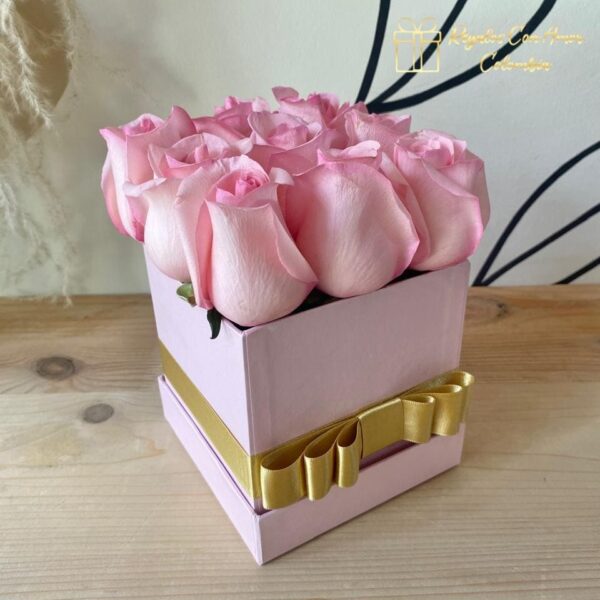 CAJA DE 9 ROSAS